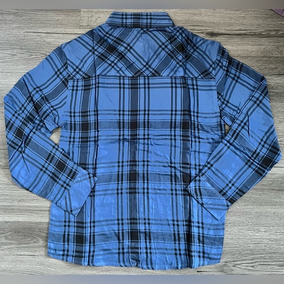 We Wore What Women's XXS/XS Boyfriend Plaid Button-Up Relaxed Shirt Blue/ Black - Picture 9 of 12
